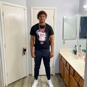 Meet your Posher, Jose mora